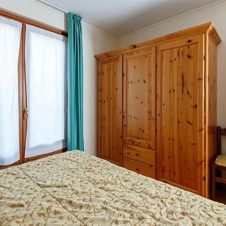 Rina Hotel