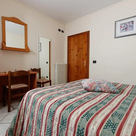 Hotel Rina