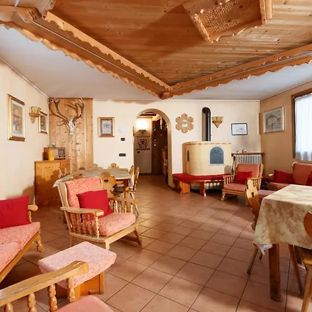 Hotel Rina