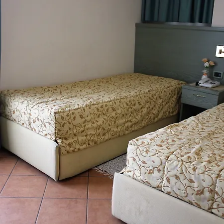 Rina Ξενοδοχείο 3*