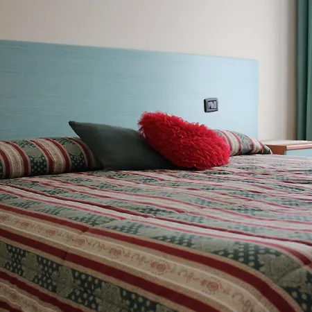 Rina 3* Μπόρμιο