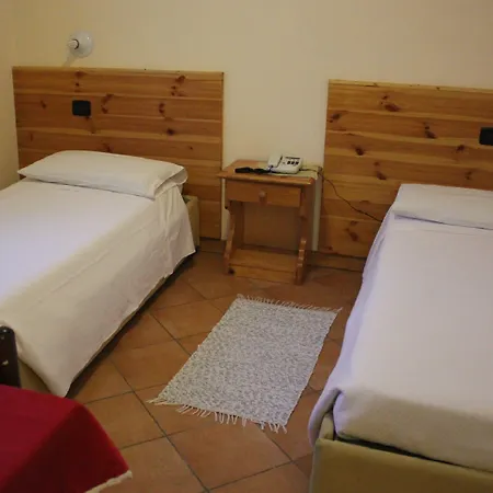 Rina Ξενοδοχείο